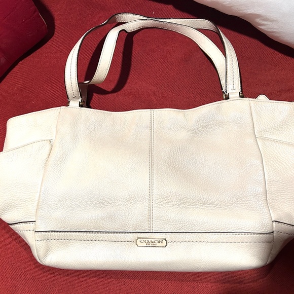 😍🌻. COACH #26368 Leather Beige Off-White Tote - Picture 15 of 16